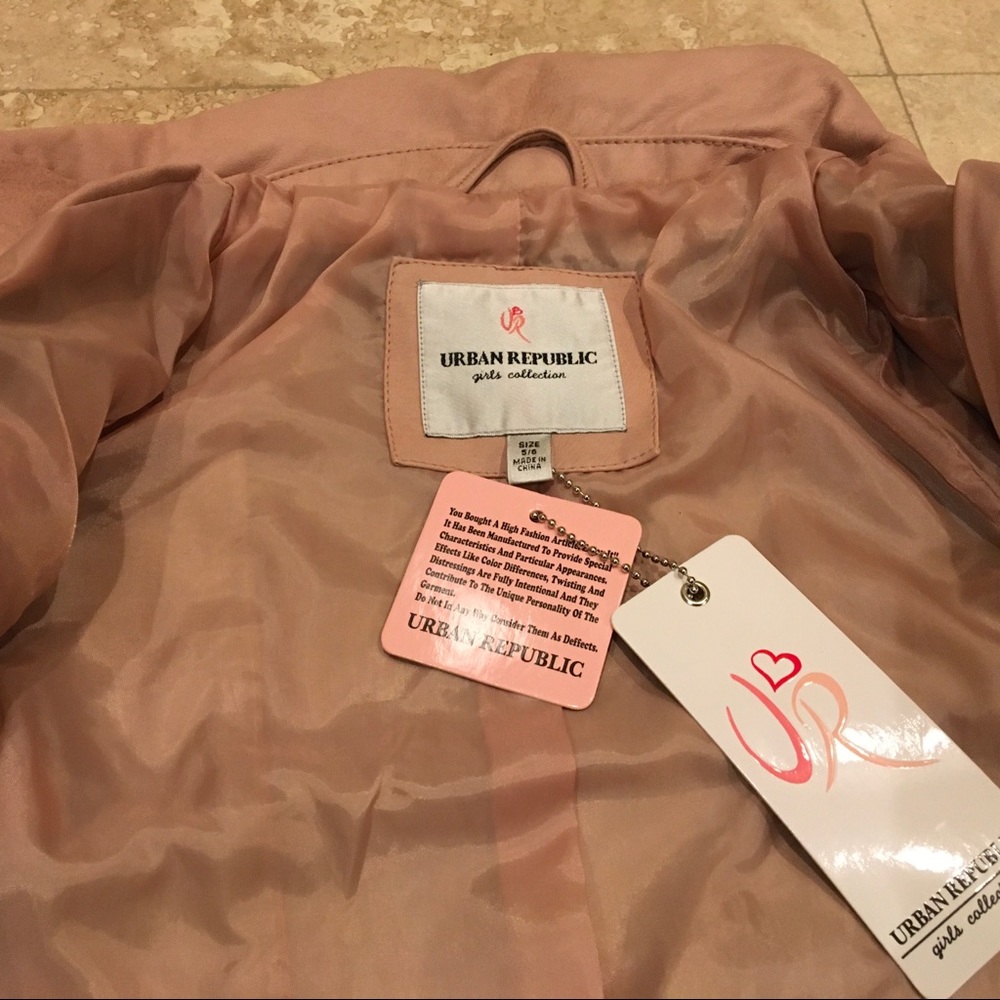 🌸SALE🌸Urban Republic- faux leather jacket - Picture 7 of 8